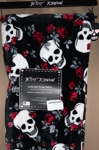 Betsey johnson black - betsey,